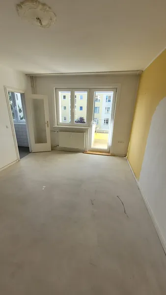 2 Zimmerwohnung mit Balkon und Wannenbad — photo 1